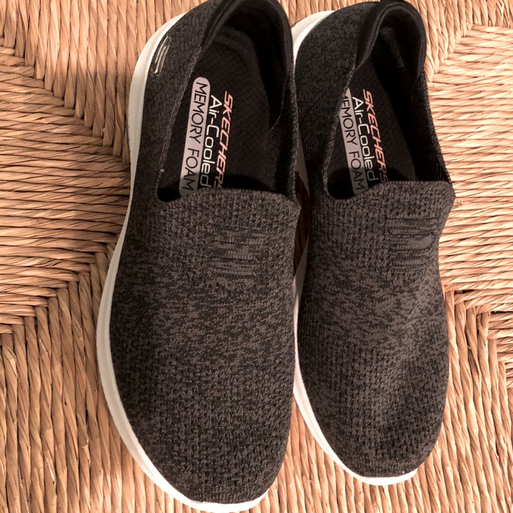 Skechers women’s slip on sneakers, memory foam